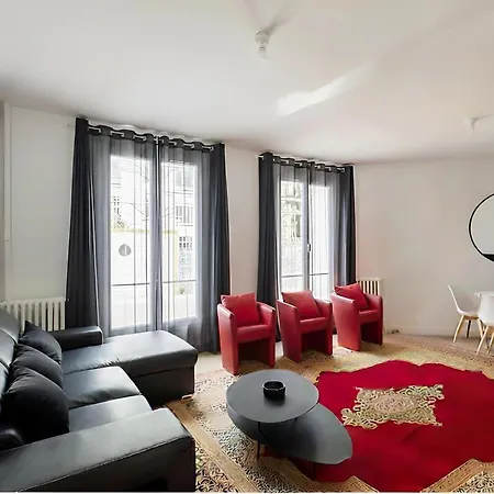 Апартаменты Trocadero - Elegant 1br - Sleeps 5 *