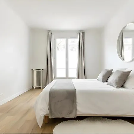 Trocadero - Elegant 1br - Sleeps 5 Appartement